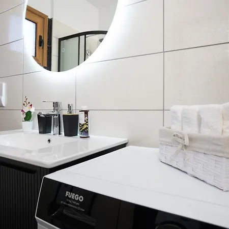Villa Oasis White Durrës
