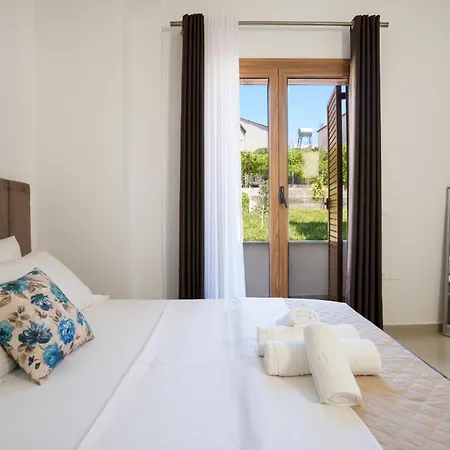 Villa Oasis White Durrës