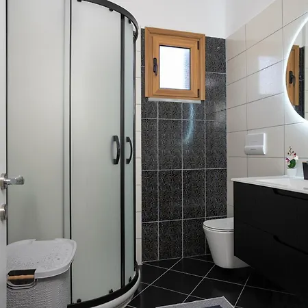 Oasis White * Durrës