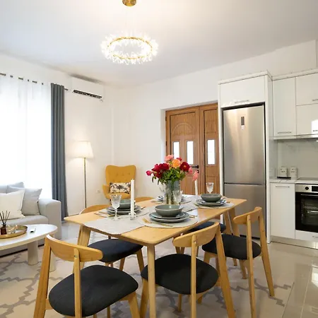 Oasis White * Durrës